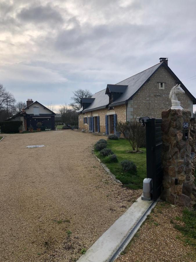 Un Coin De Paradis Bed & Breakfast Bauge-en-Anjou ภายนอก รูปภาพ